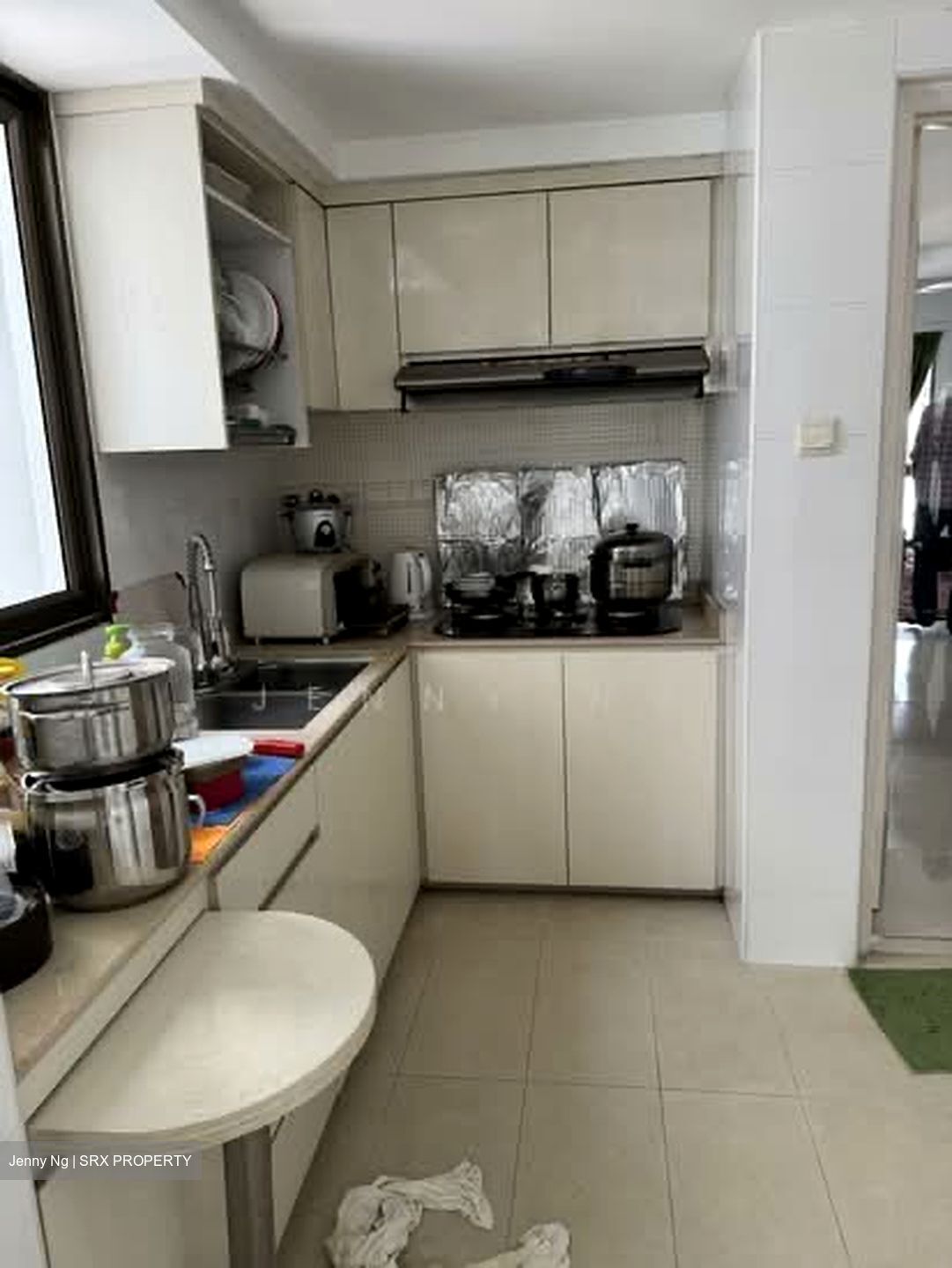 Parkview Apartments (D23), Apartment #550152981